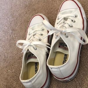 White converse size 6 women.